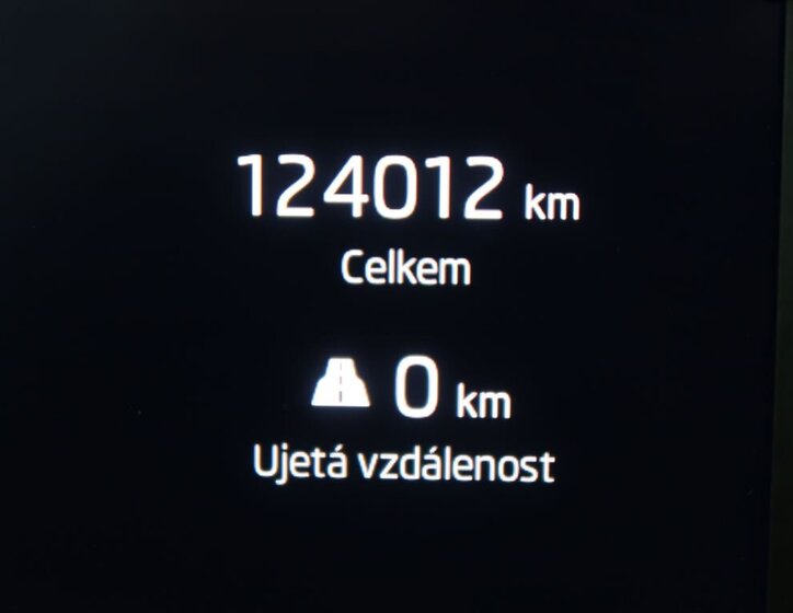 Škoda Octavia Sedan / Limuzína 2,0 l 85 kw