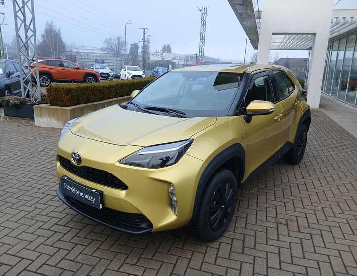 Toyota Yaris Cross 2