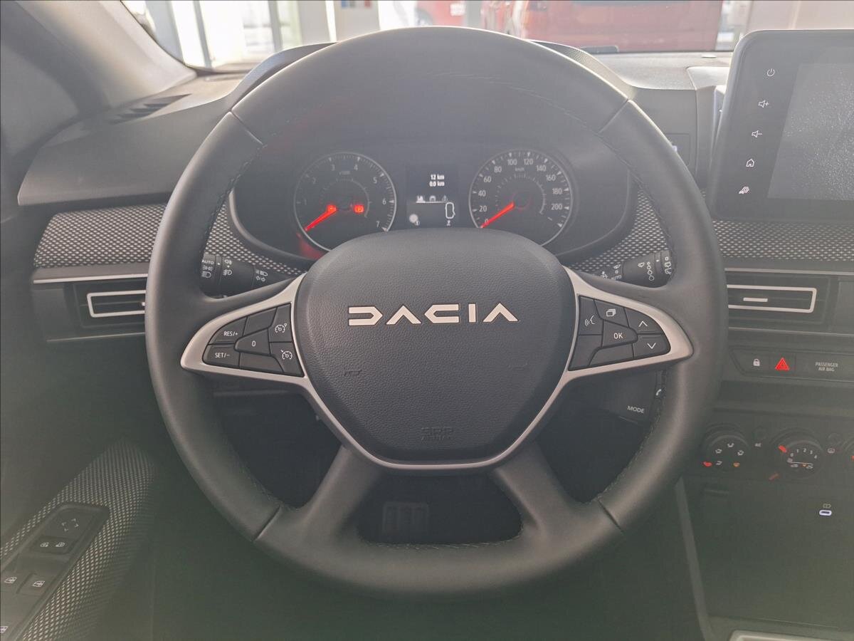 Dacia Sandero Hatchback 999,0 74 kw