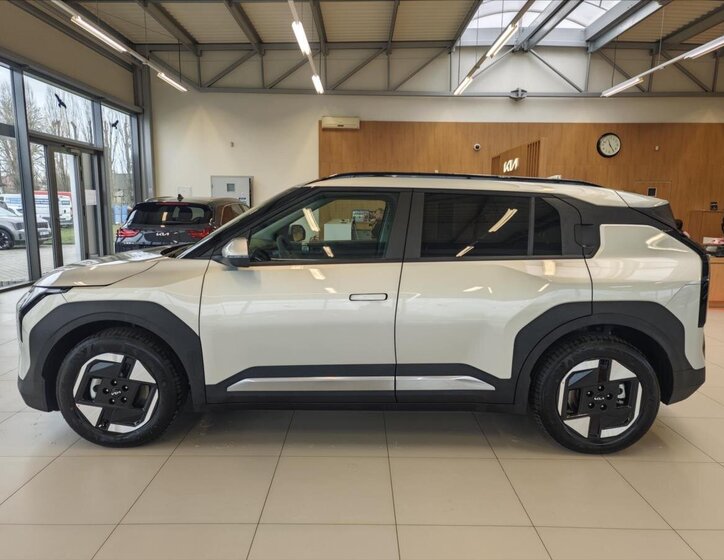KIA EV3 SUV / Terénní 0,0 150 kw