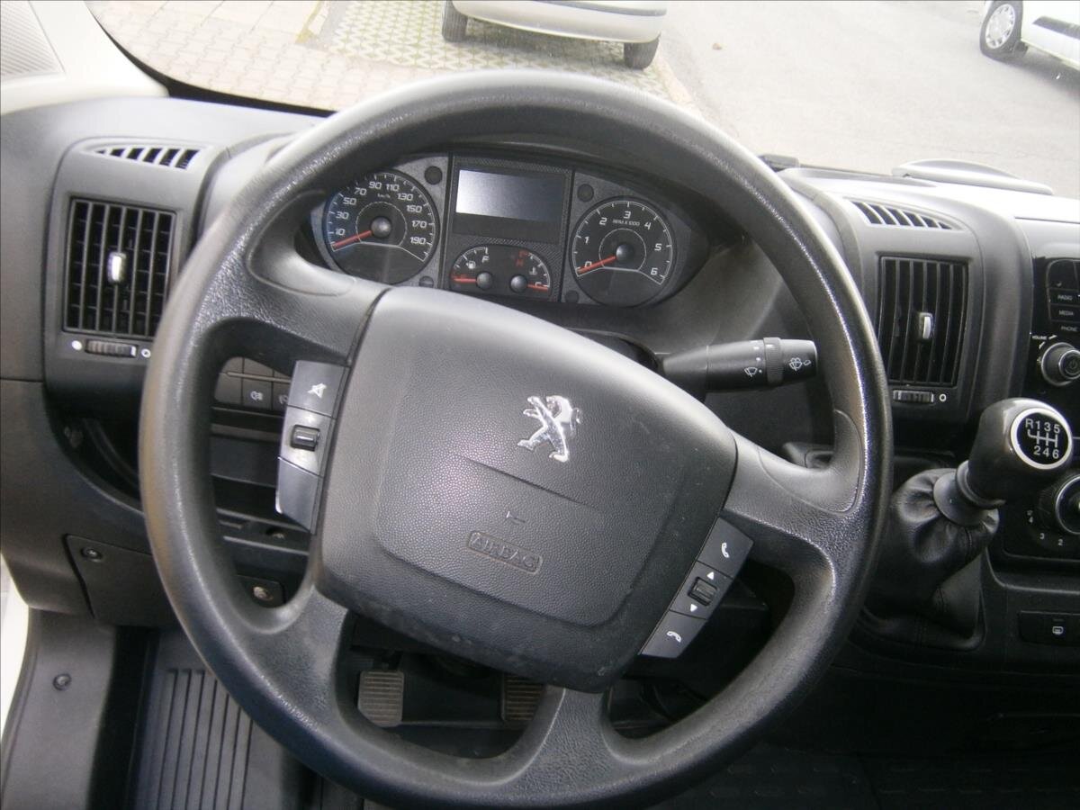 Peugeot Boxer Ostatní 2,2 l 110 kw
