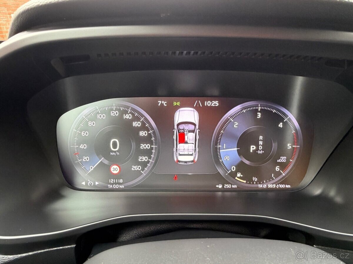 Volvo XC40 Kombi 2,0 l 110 kw