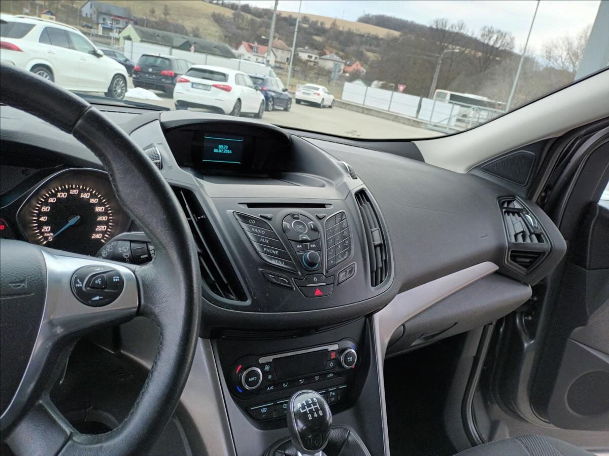 Ford Kuga SUV 1,6 l 110 kw