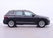Volkswagen Tiguan 8