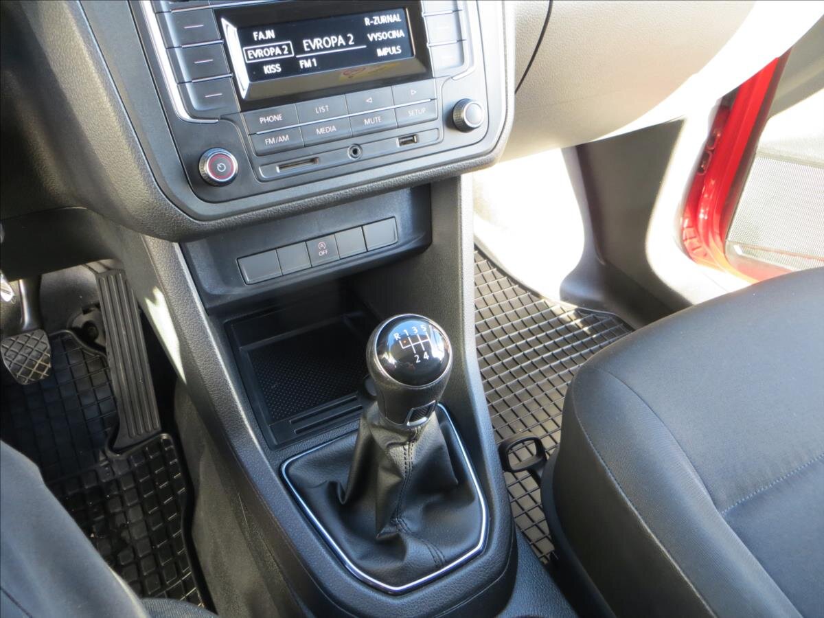 Volkswagen Caddy Skříň 1,4 l 81 kw