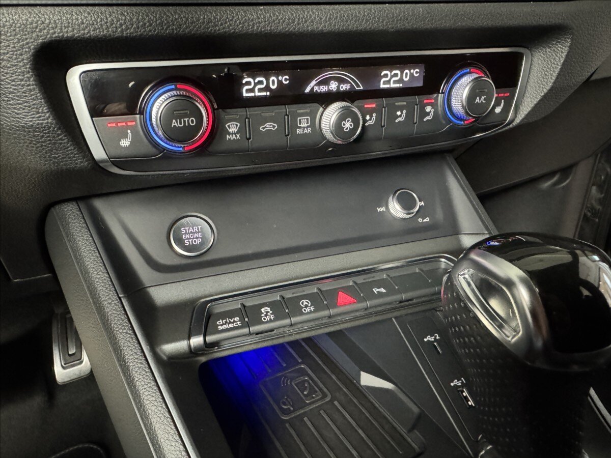 Audi Q3 SUV 2,0 l 140 kw