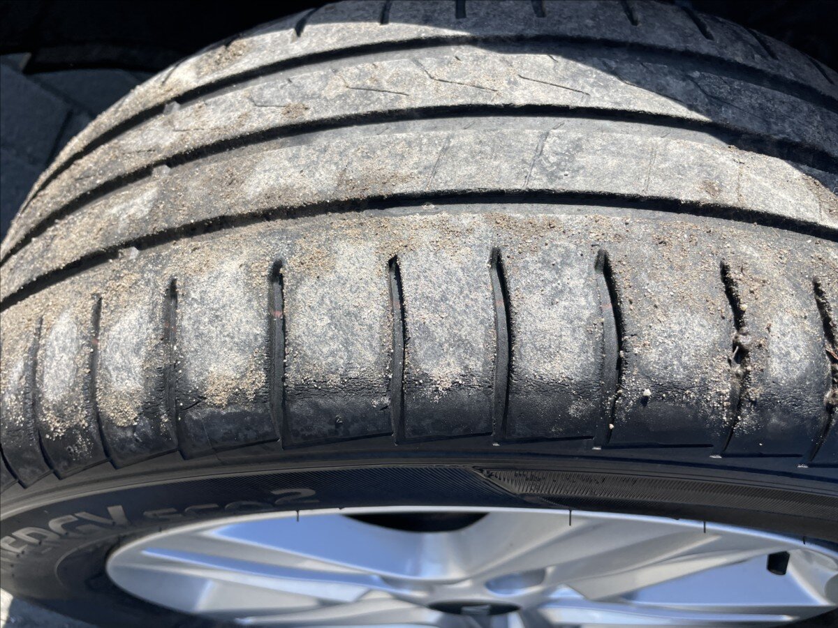 KIA Ceed Hatchback 1,4 l 73 kw