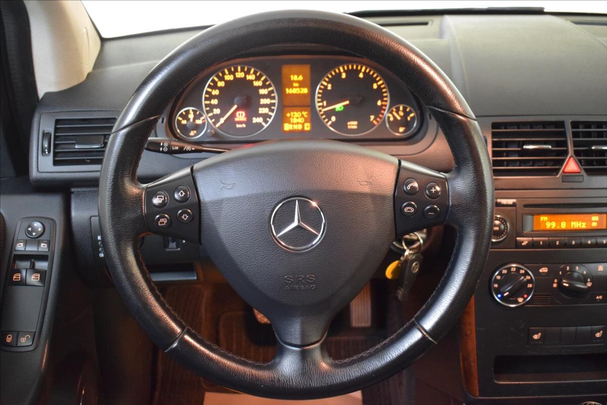 Mercedes-Benz Třídy A Hatchback 1,7 l 85 kw