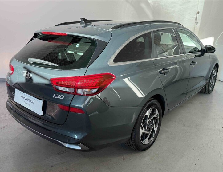 Hyundai i30 Kombi 1,5 l 103 kw