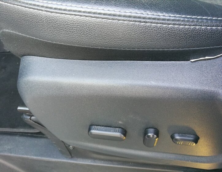 Ford Tourneo Custom MPV 2,0 l 110 kw