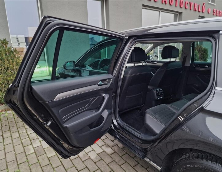 Volkswagen Passat 18