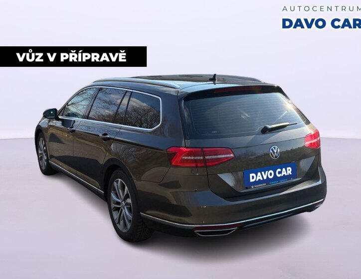 Volkswagen Passat Kombi 2,0 l 176 kw