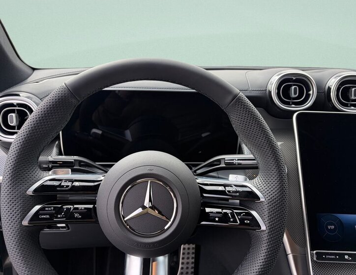 Mercedes-Benz GLC SUV / Terénní 2,0 l 265 kw