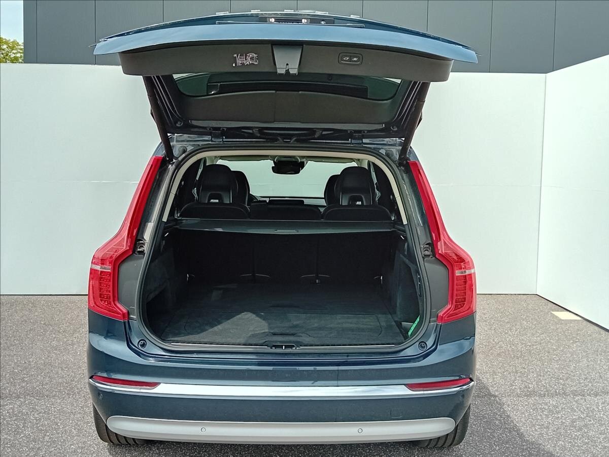 Volvo XC90 SUV / Terénní 2,0 l 173 kw