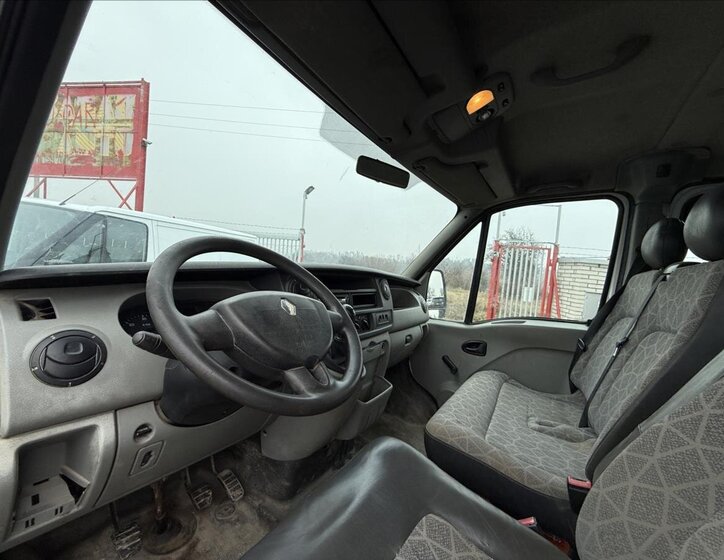 Renault Master 13