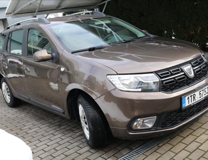Dacia Logan 8