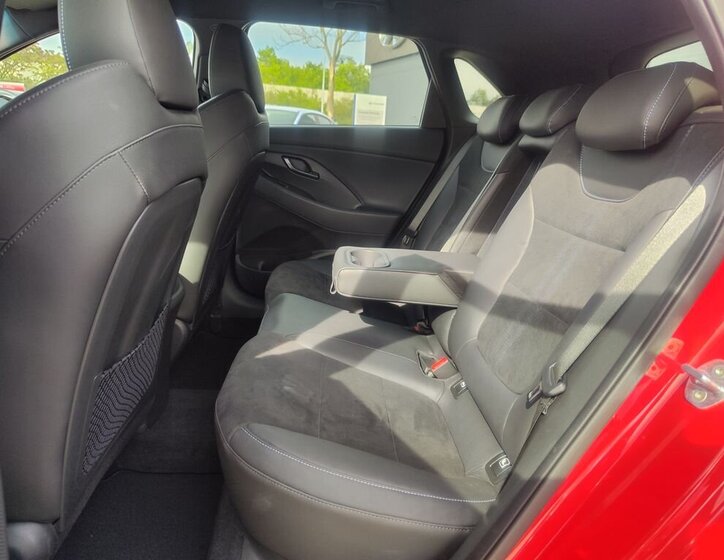 Hyundai i30 Hatchback 2,0 l 206 kw