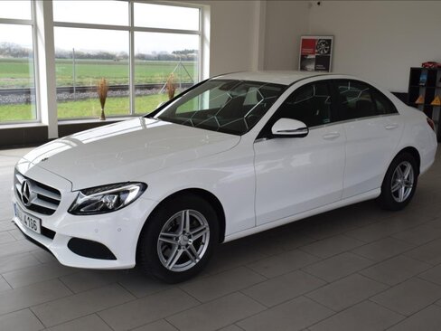 Mercedes-Benz Třídy C Sedan / Limuzína 2,1 l 125 kw