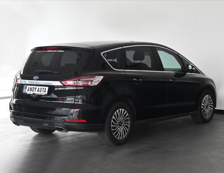 Ford S-MAX 3