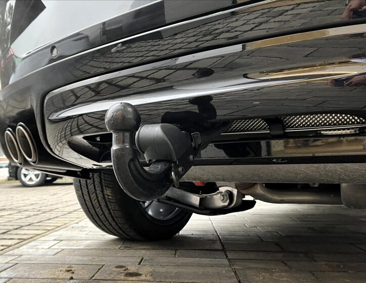 Land Rover Range Rover Sport SUV / Terénní 4,4 l 467 kw