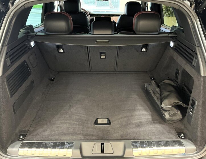 Land Rover Range Rover Sport SUV / Terénní 3,0 l 258 kw