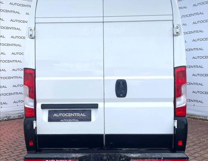 Peugeot Boxer 5