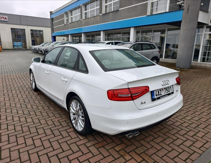 Audi A4 Sedan 2,0 l 110 kw