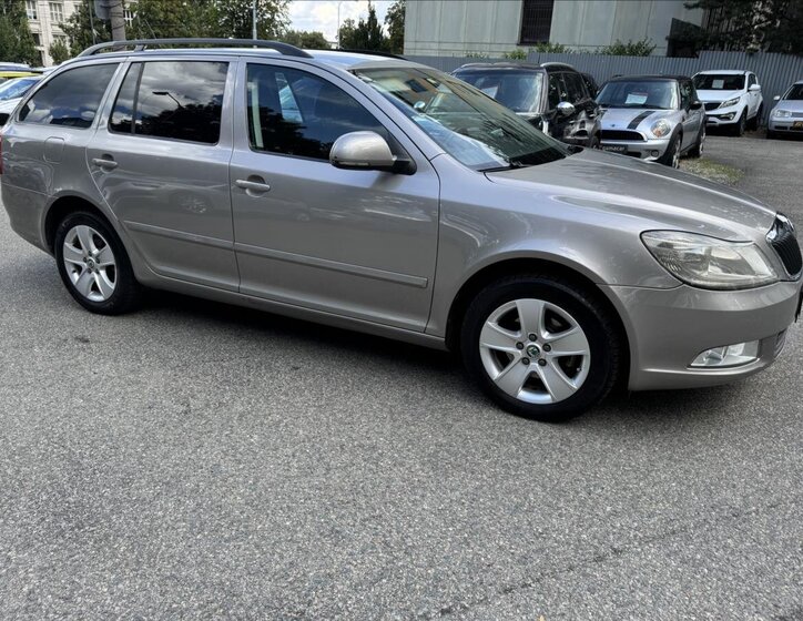 Škoda Octavia Kombi 1,6 l 77 kw