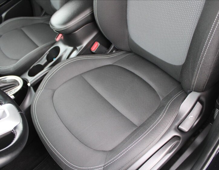 KIA Soul Hatchback 1,6 l 97 kw