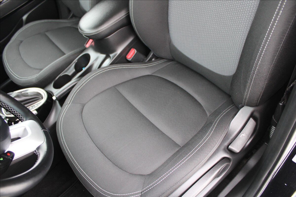 KIA Soul Hatchback 1,6 l 97 kw