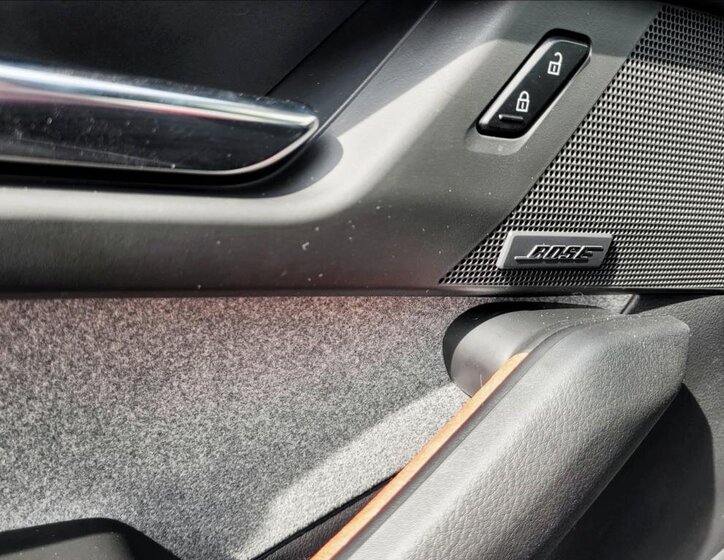 Mazda MX-30 Hatchback 829,0 125 kw