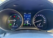 Toyota C-HR SUV 2,0 l 112 kw