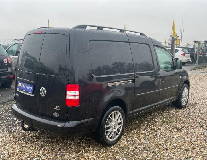 Volkswagen Caddy Skříň 1,6 l 75 kw