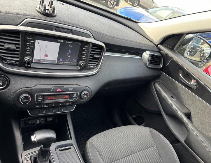 KIA Sorento 35