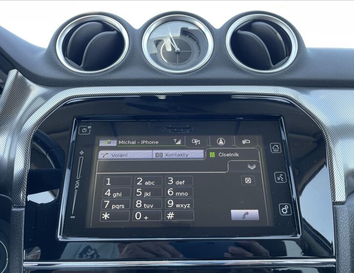 Suzuki Vitara SUV 1,4 l 103 kw