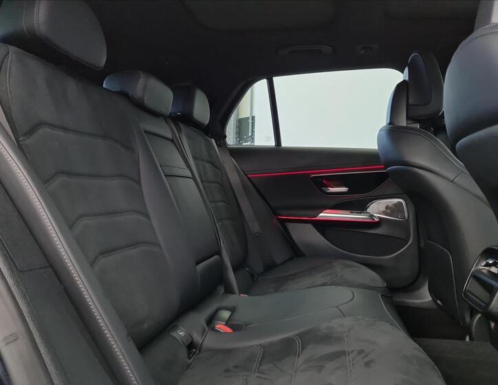 Mercedes-Benz Třídy E 17