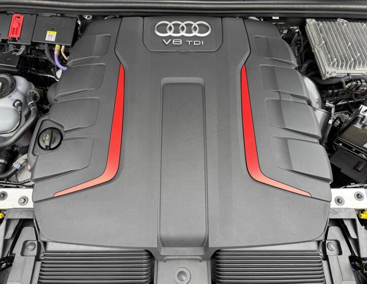 Audi SQ7 46