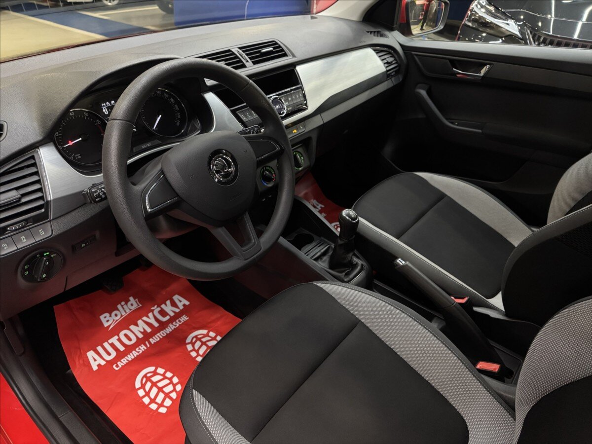 Škoda Fabia Hatchback 999,0 70 kw