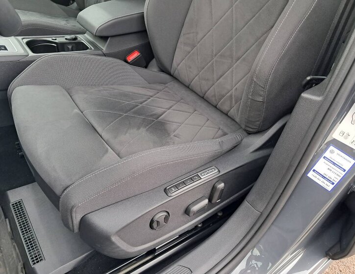 Volkswagen Golf Hatchback 999,0 81 kw