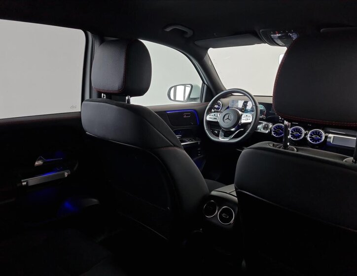 Mercedes-Benz GLB SUV 1,3 l 120 kw