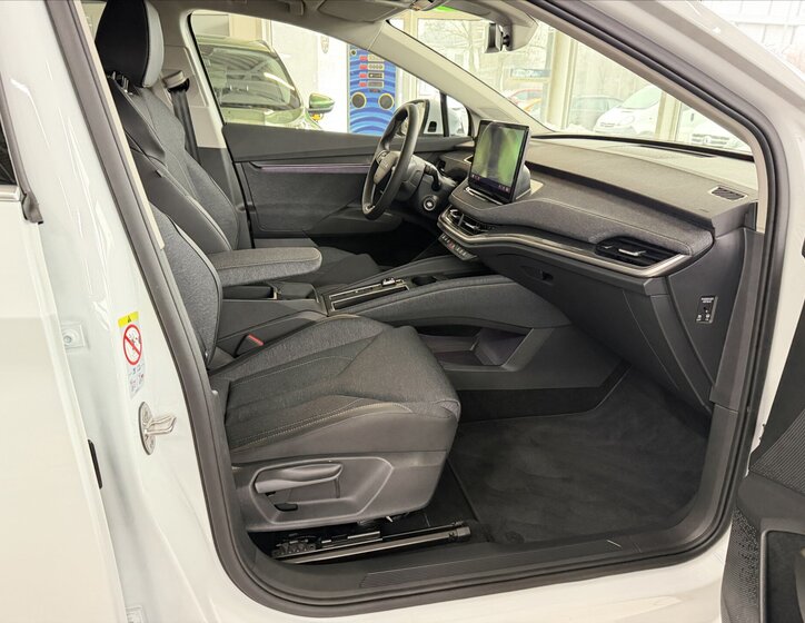 Škoda Elroq Hatchback 0,0 210 kw