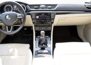 Škoda Superb 12