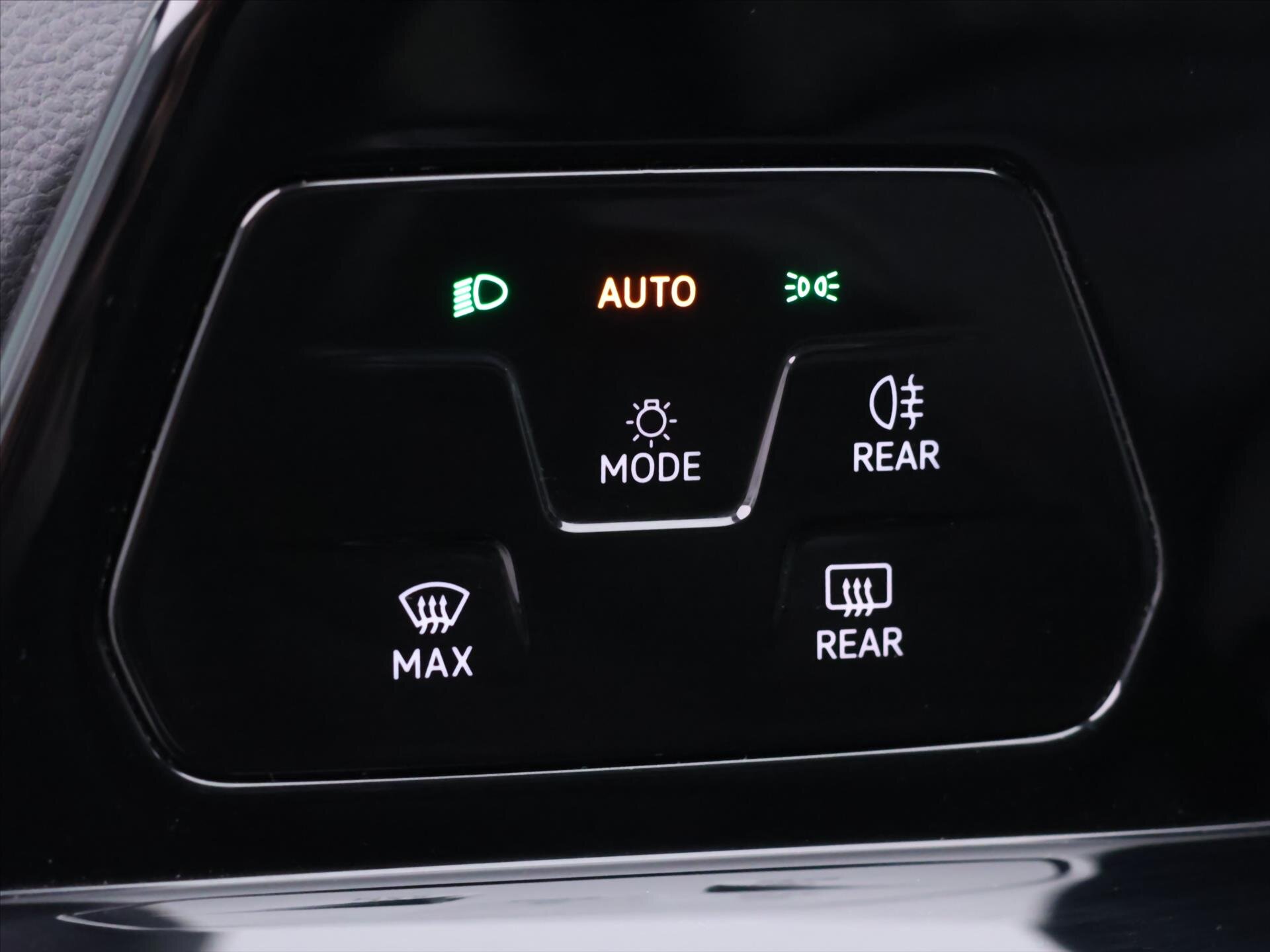 Volkswagen Golf Kombi 1,5 l 96 kw