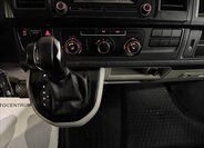 Volkswagen Transporter 26