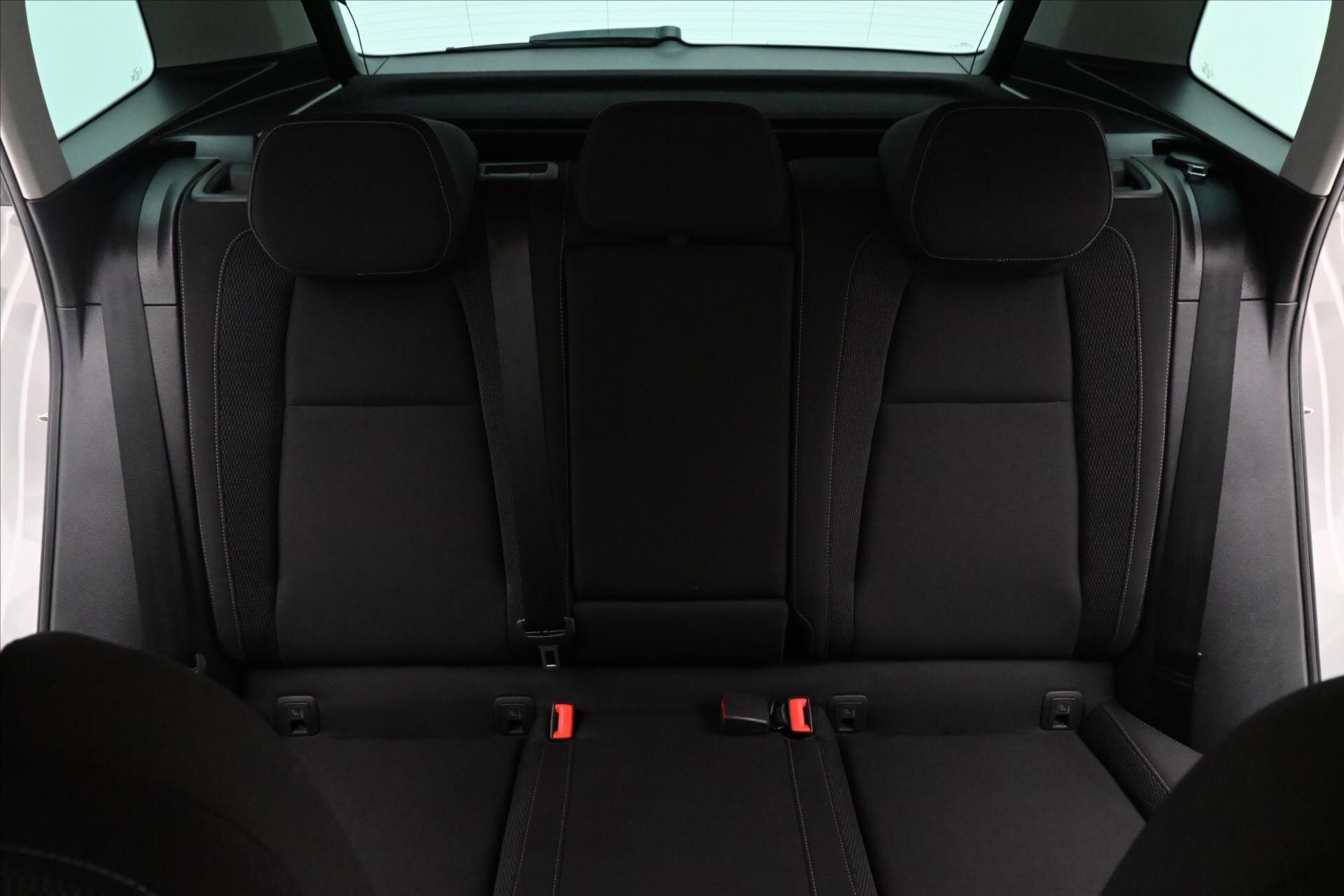 Škoda Karoq SUV 999,0 81 kw