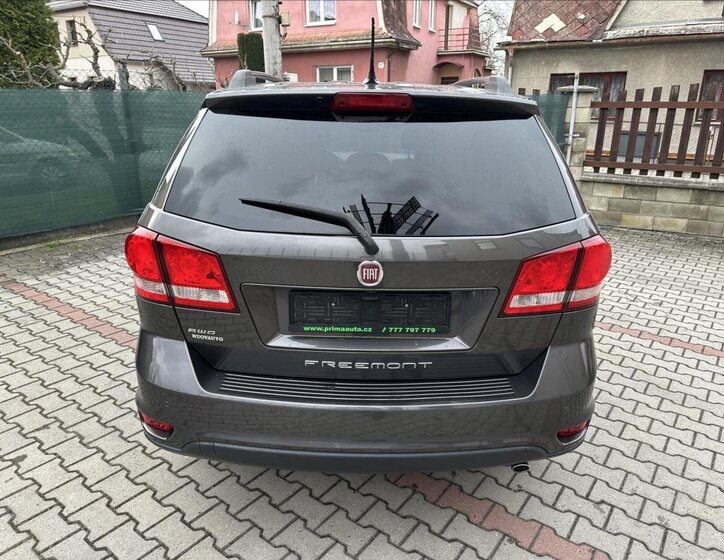 Fiat Freemont SUV / Terénní 2,0 l 125 kw