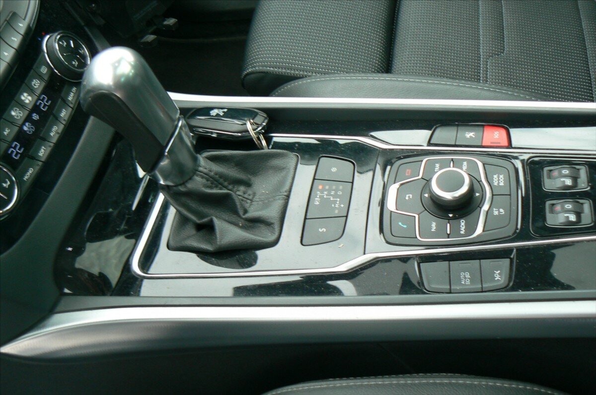 Peugeot 508 Kombi 2,2 l 150 kw