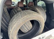 Toyota Land Cruiser SUV / Terénní 4,5 l 186 kw