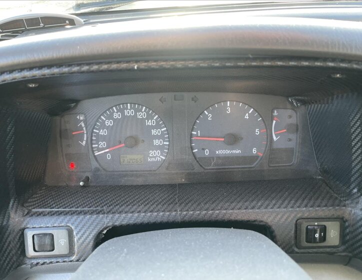 Mitsubishi Pajero 16