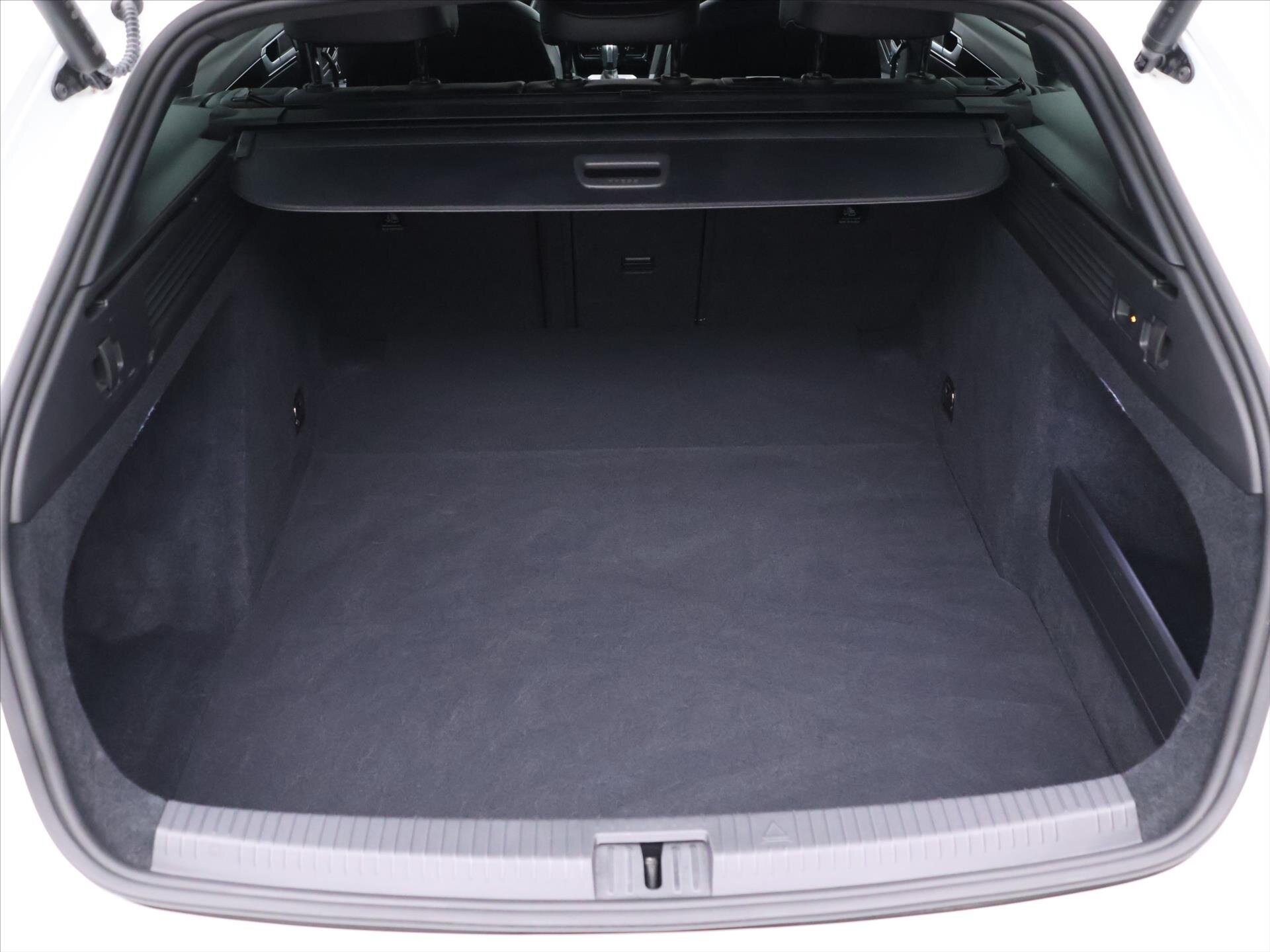 Volkswagen Arteon Kombi 2,0 l 140 kw